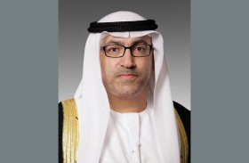 عبدالرحمن العويس: اعتمـاد محمد بن راشد السياسـة العليـا للعلـوم خطـوة استراتيجيـة لتطويــر القطـاع الصـحي