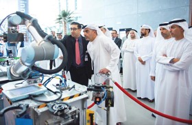 حامد بن زايد يطلع على مشاريع جامعة خليفة البحثية خلال يوم الابتكار 2024
