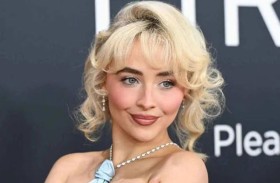 سابرينا كاربنتر تعتذر بعد سخريتها من «الزلغوطة» 