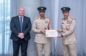 تخريج 47 منتسباً من برنامج تأهيل القيادات في شرطة دبي  