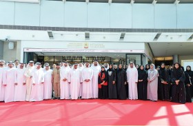 سيف بن زايد يشهد معرضاً للجمعيات ذات النفع العام في وزارة اللامستحيل وتوقيع مذكرة تفاهم بين وزارة تنمية المجتمع وفزعة