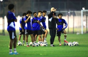 مواجهتان وديتان لأبيض الشباب أمام منتخب لبنان