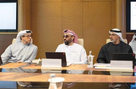 بحضور منصور بن زايد وخالد بن محمد بن زايد.. طحنون بن زايد يترأس اجتماع مجلس الشؤون الاستثمارية
