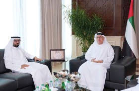 وزير الموارد البشرية والتوطين ورئيس الهيئة الوطنية لحقوق الإنسان يبحثان تعزيز التعاون