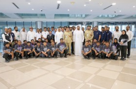 شرطة دبي تحتفى بيوم العمال العالمي