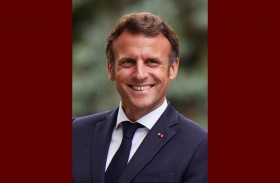 ماكرون يدعو إلى مواصلة الحوار مع روسيا 