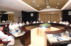 غرفة الشارقة تستعرض جهودها لدعم استدامة النمو الاقتصادي وتمكين مجتمع الأعمال