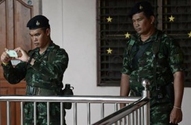 الشرطة تنقذ امرأة علقت في الحمّام 