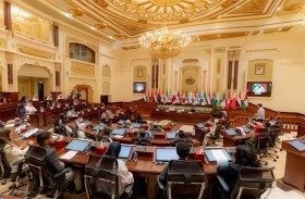 أعضاء البرلمان العربي للطفل يؤكدون أن الأسرة الركيزة الأولى لبناء بيئة آمنة للطفل 