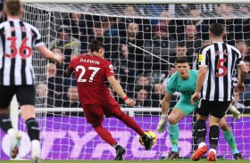 صحوة ليفربول وسباق المراكز الأوروبية يضاعف التحديات في الدوري الإنجليزي