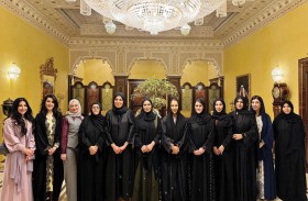 الجلسة الأولى لمبادرة «مجلس أمي حمده» لغرس المفاهيم الإيجابية المستمدة من الموروث الإماراتي، وترسيخ معاني الهوية والانتماء