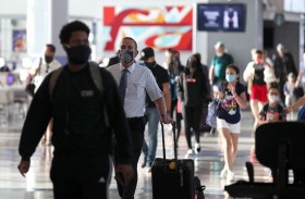 عودة بطيئة لمظاهر الحياة حول العالم  