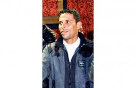 بائع متجول في تونس يحلم بنهاية سعيدة 