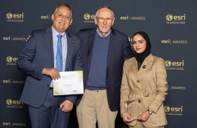 «الشارقة الرقمية» تحصد جائزة «الإنجاز المتميز في نظم المعلومات الجغرافية» عن مشروع «مدى»