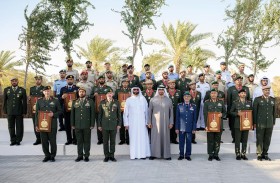 رئيس الدولة يشهد احتفال القوات المسلحة بالذكرى الـ 47 لتوحيدها