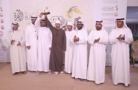 منافسات قوية في مزاينة الصقور بمهرجان الظفرة وتتويج الفائزين