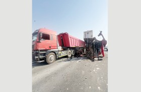 شرطة دبي تحذر من خطورة عدم ترك مسافة الأمان بين المركبات