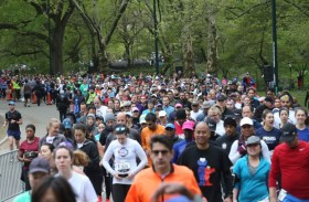 إقبال كبير على المشاركة في سباق زايد الخيري بولاية فلوريدا الأمريكية