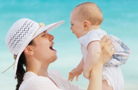 تزامن دماغي لافت بين الأمهات وأطفالهن أثناء اللعب