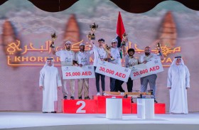 الزفين بطلا لموسم «الشواحيف» في خورفكان