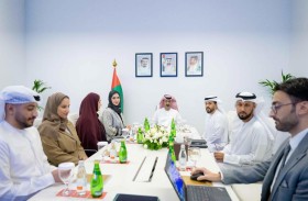 عمار بن حميد يستقبل وفدا من (بيانات)