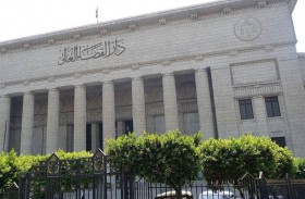 حبس طبيب ووالدي فتاة بعد وفاتها بالختان