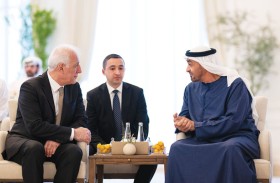 رئيس الدولة ورئيس أرمينيا يبحثان تعزيز علاقات التعاون بين البلدين