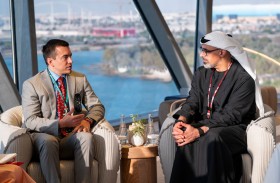 خالد بن محمد بن زايد يلتقي رئيس الإكوادور على هامش فعاليات سباق جائزة الاتحاد للطيران الكبرى للفورمولا 1