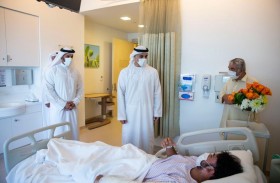 خالد بن محمد بن زايد يطمئن على أوضاع المصابين جراء حادث تسرب الغاز في أحد المطاعم