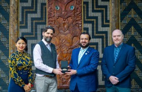 وفد «وام» يبحث في أوكلاند تعزيز التعاون مع المؤسسات الإعلامية النيوزيلندية ومشاركتها في الكونجرس العالمي للإعلام