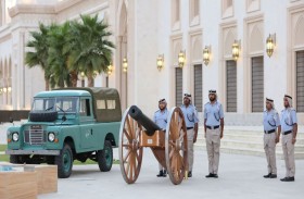 مدفع الإفطار المتنقل في الفجيرة.. تقليد أصيل يجدد بهجة رمضان كل عام