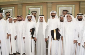 نهيان بن مبارك يحضر أفراح الشامسي في العين