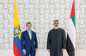 خالد بن محمد بن زايد ورئيس الإكوادور يبحثان تعزيز العلاقات الثنائية