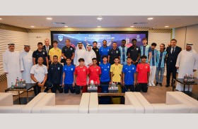 نجوم الكرة البرتغالية يواجهون مواهب الإمارات في مباراة استعراضية بدبي