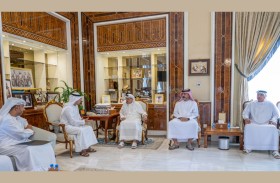 حاكم عجمان وولي عهده يستقبلان وزيري الموارد البشرية والتوطين والرياضة
