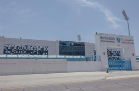 «وفد الرابطة» يطمئن على مطابقة تجهيزات «حتا» و«الإمارات» لمعايير دوري المحترفين