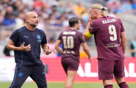 سيتي يهزم تشيلسي وليفربول يفوز على يونايتد