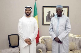 شخبوط بن نهيان يلتقي في انجمينا رئيس المرحلة الانتقالية في مالي