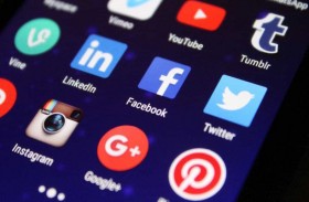 التواصل الاجتماعي.. من الحاجة الإنسانية إلى نشر العنف