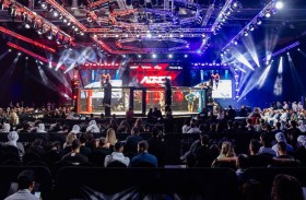 نخبة من نجوم العالم يشاركون ببطولة أبوظبي إكستريم في باريس