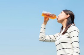 أفضل وقت لشرب عصير القراصيا لتحسين الهضم