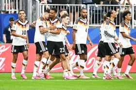 الجولة الأولى من كأس العالم 2026 بالأرقام .. أهداف غزيرة وأول إقالة فنية