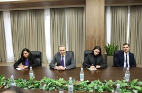 علي راشد النعيمي يلتقي أمين مجلس الأمن في أرمينيا