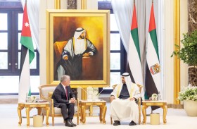 رئيس الدولة وملك الأردن يؤكدان ضرورة التحرك الدولي لوقف التصعيد الخطير في غزة وحماية المدنيين