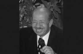  المفكر الإسلامي زين السماك يرحل عن عالمنا