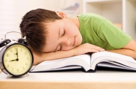 كيف يستعيد الطالب موعد النوم المناسب للمدرسة؟
