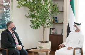 محمد بن زايد وبومبيو يبحثان احتواء التوترات في المنطقة ودعم أسس السلام والاستقرار الإقليمي