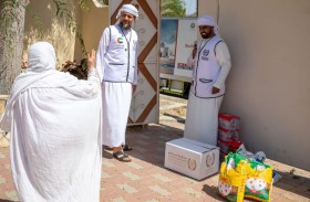 «الأعمال الخيرية العالمية» توزع طروداً غذائية وكوبونات على الأسر المتعففة بقيمة 3 ملايين درهم