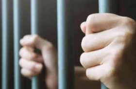 عاقب زوجته بأسلوب من القرون الوسطى