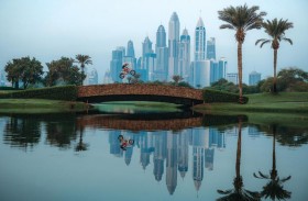 البطل البريطاني سام سندرلاند، درّاج  ريد بُل  يعتلي قمة أعلى مبنى في العالم 